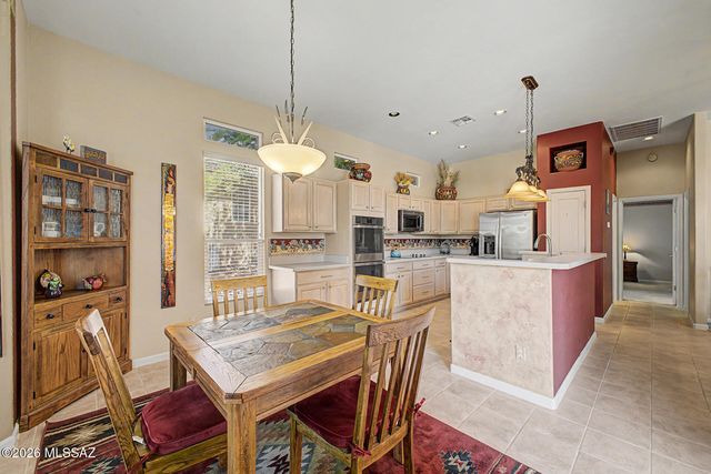 5114 W Desert Chicory Place, Marana, AZ 85658