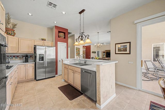 5114 W Desert Chicory Place, Marana, AZ 85658