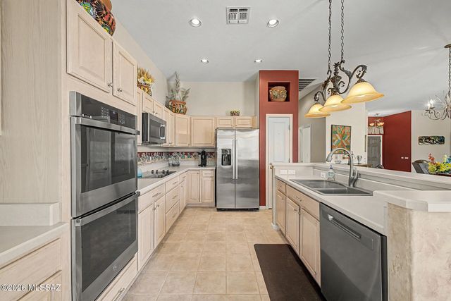 5114 W Desert Chicory Place, Marana, AZ 85658