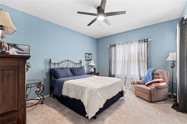 6 Luncarty Lane, Bella Vista, AR 72715