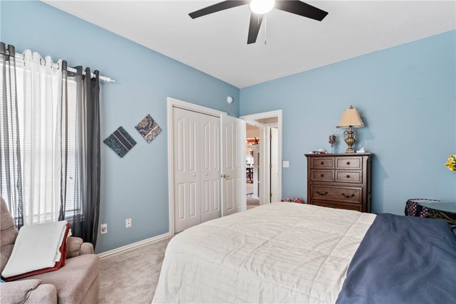 6 Luncarty Lane, Bella Vista, AR 72715