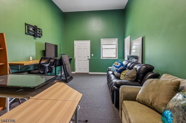 266 Fresh Ponds Rd, South Brunswick Twp., NJ 08831