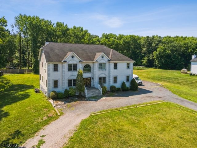 266 Fresh Ponds Rd, South Brunswick Twp., NJ 08831