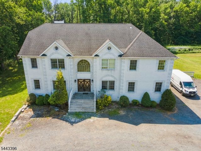 266 Fresh Ponds Rd, South Brunswick Twp., NJ 08831