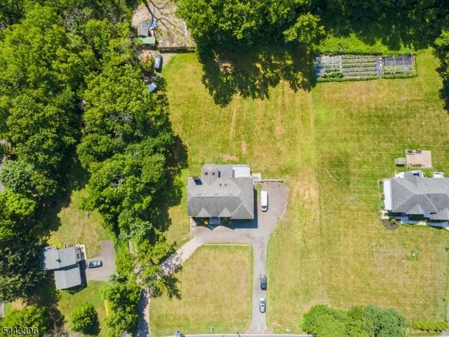 266 Fresh Ponds Rd, South Brunswick Twp., NJ 08831