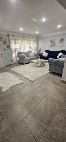 8179 Whitefield Street, Dearborn Heights City, MI 48127