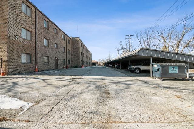 3026 Bernice Road 308, Lansing, IL 60438