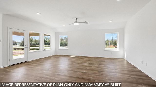 693 Canadian Trail, Dayton, TX 77535
