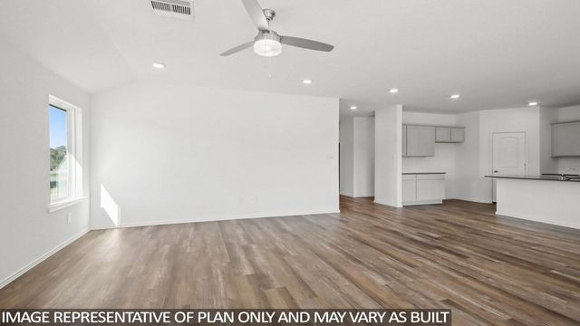 693 Canadian Trail, Dayton, TX 77535