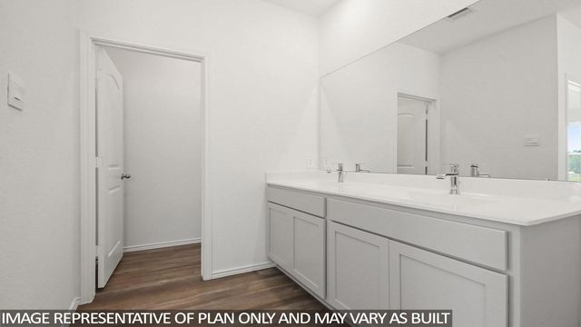 693 Canadian Trail, Dayton, TX 77535