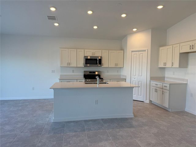 5768 GINGHAM DRIVE, Kissimmee, FL 34758