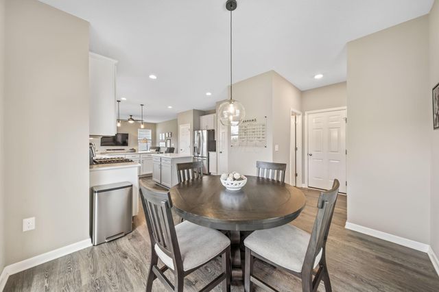 306 Red Knot Court, Plain City, OH 43064