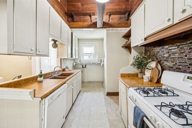 222 W College Street A,B,C, Denton, TX 76201