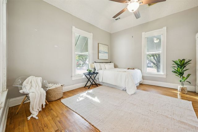 222 W College Street A,B,C, Denton, TX 76201