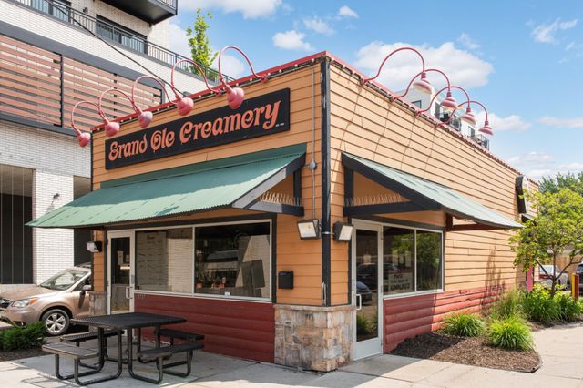 4457 17th Avenue S, Minneapolis, MN 55407