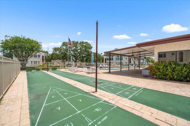 213 FERNWOOD CIRCLE 213, Seminole, FL 33777