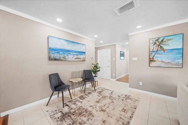 213 FERNWOOD CIRCLE 213, Seminole, FL 33777