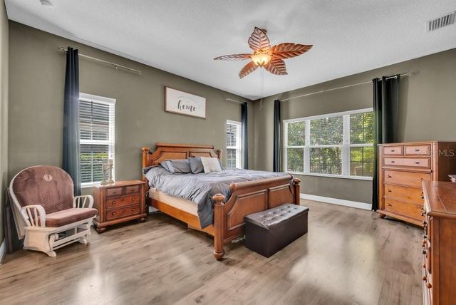 15409 STARLING CROSSING DRIVE, Lithia, FL 33547