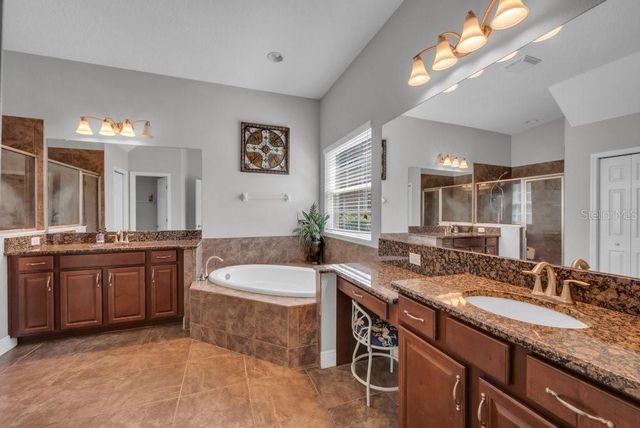 15409 STARLING CROSSING DRIVE, Lithia, FL 33547