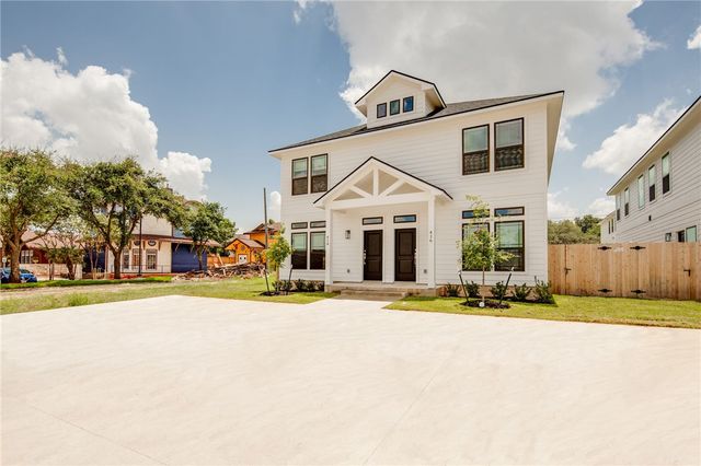 412 Ash Street, College Station, TX 77840