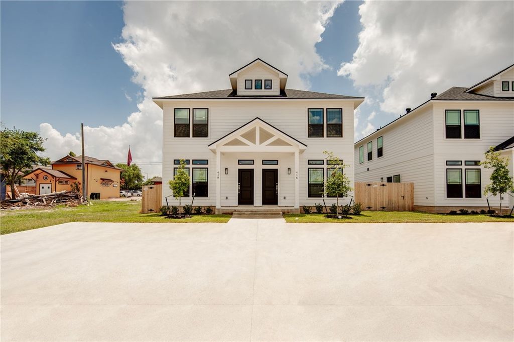 412 Ash Street, College Station, TX 77840