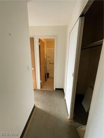 11850 Edgewater Drive 901, Lakewood, OH 44107