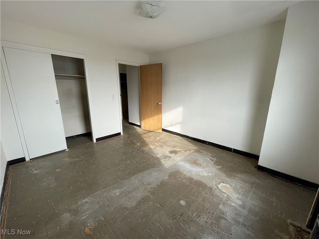 11850 Edgewater Drive 901, Lakewood, OH 44107