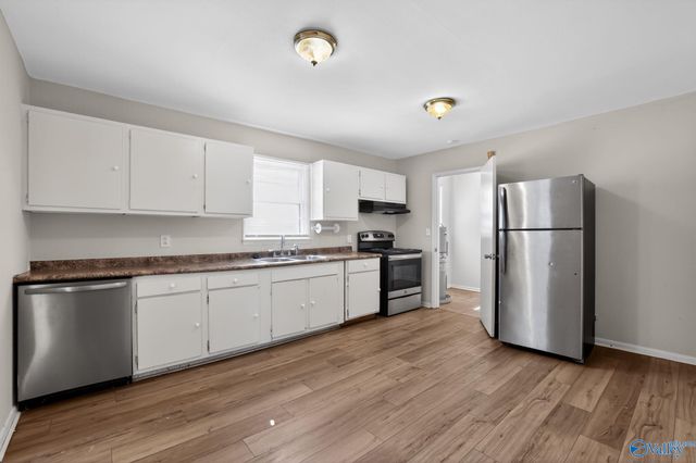 3511 Avondale Drive NW, Huntsville, AL 35810