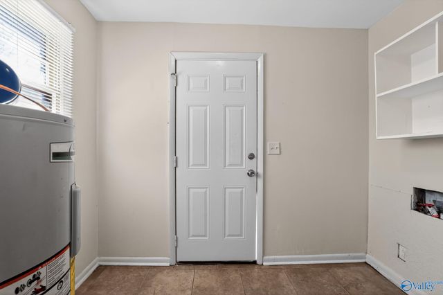 3511 Avondale Drive NW, Huntsville, AL 35810