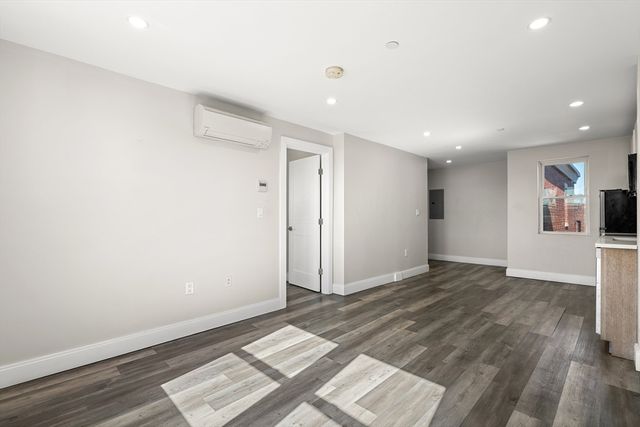 81 Chelsea St, Everett, MA 02149