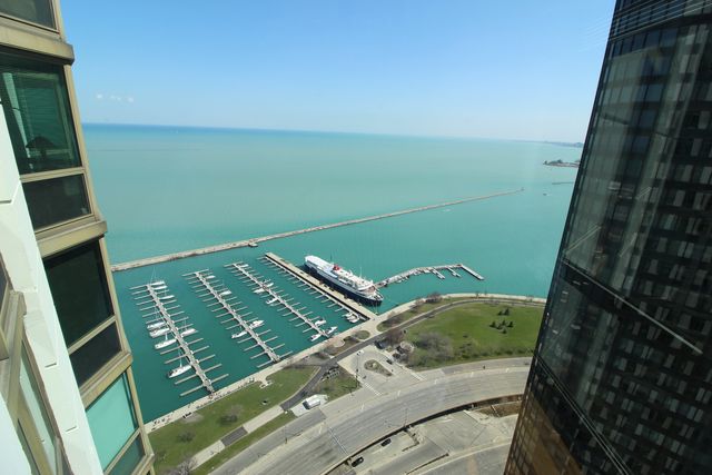 195 N HARBOR Drive 4604, Chicago, IL 60601