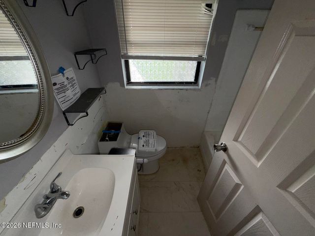 5235 BATLEY Road, Jacksonville, FL 32210