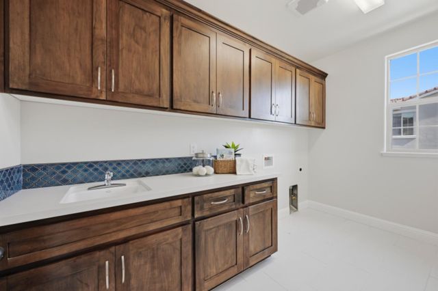 2714 Hidden Trail Loop, Rocklin, CA 95765