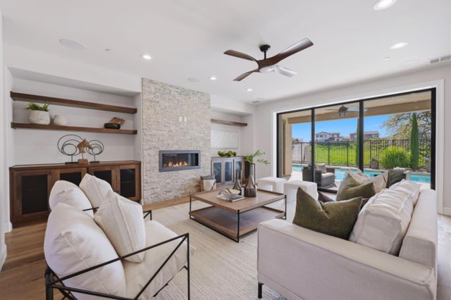 2714 Hidden Trail Loop, Rocklin, CA 95765