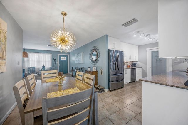 1225 NE 2ND STREET, Crystal River, FL 34429