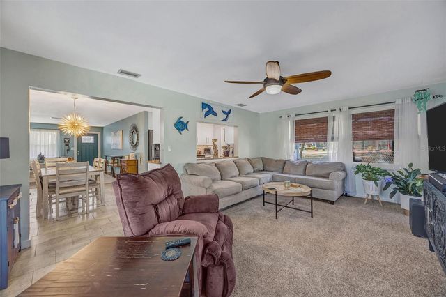 1225 NE 2ND STREET, Crystal River, FL 34429