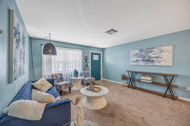 1225 NE 2ND STREET, Crystal River, FL 34429