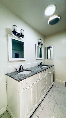 22762 Avenue San Luis, Woodland Hills, CA 91364