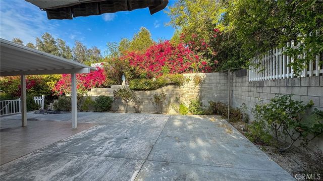 22762 Avenue San Luis, Woodland Hills, CA 91364