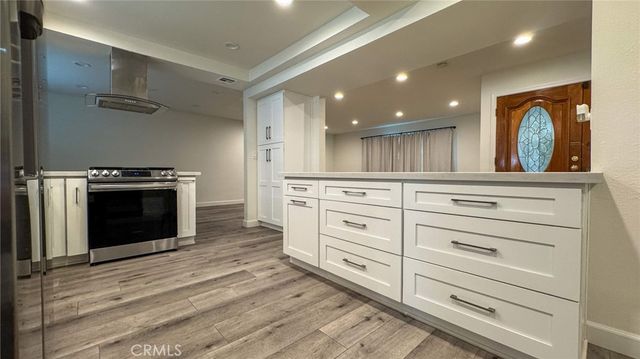 22762 Avenue San Luis, Woodland Hills, CA 91364