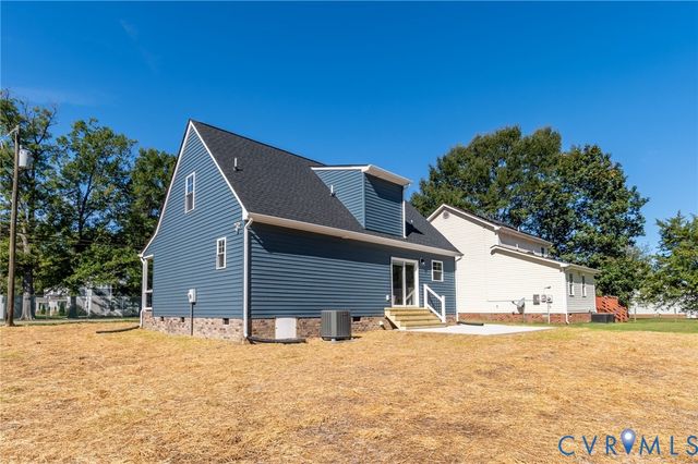 1419 Old Iron Rd, Hopewell, VA 23860