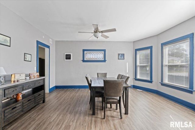 1035 17th Avenue, Rock Island, IL 61021