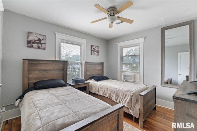 1035 17th Avenue, Rock Island, IL 61021