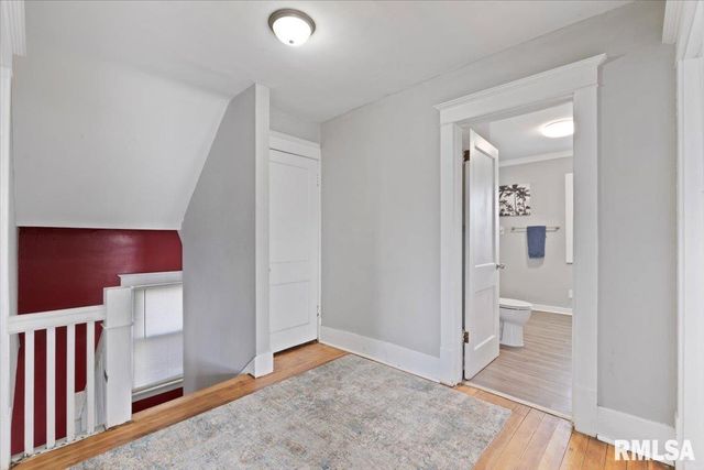 1035 17th Avenue, Rock Island, IL 61021