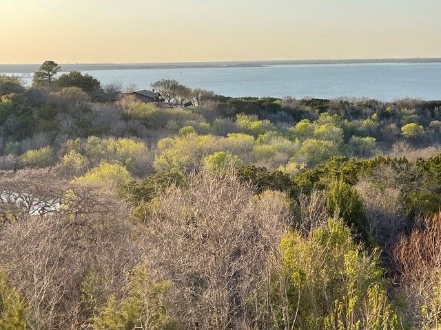 3318 Wood Lake Drive, Waco, TX 76710