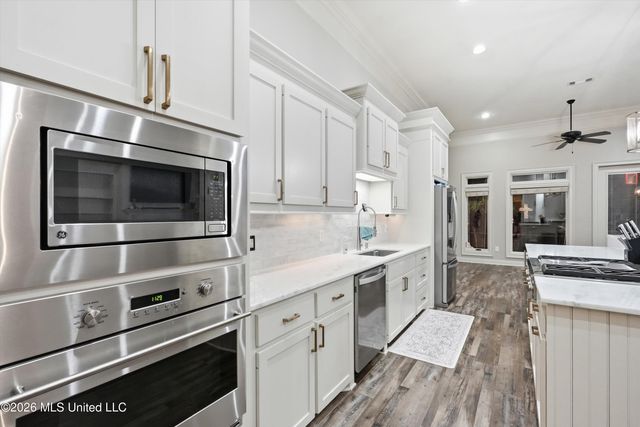 213 Northshore Place, Madison, MS 39110