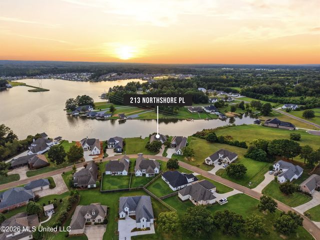 213 Northshore Place, Madison, MS 39110