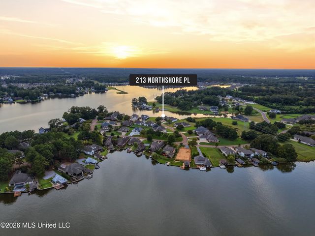 213 Northshore Place, Madison, MS 39110