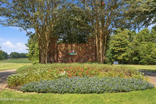 213 Northshore Place, Madison, MS 39110