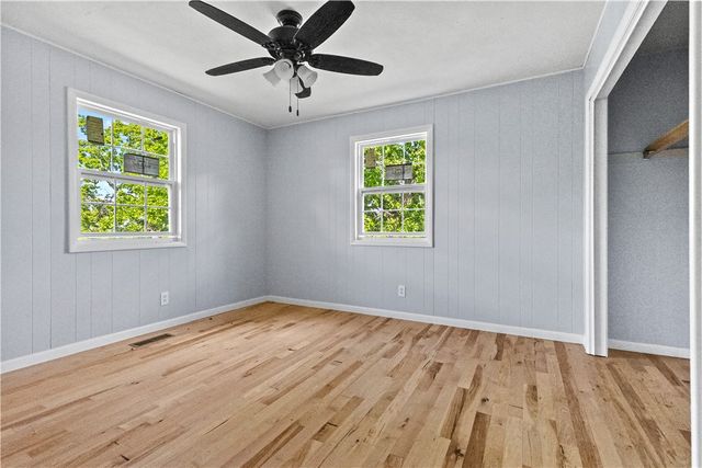 4 Shady Knoll Lane, Yellville, AR 72687